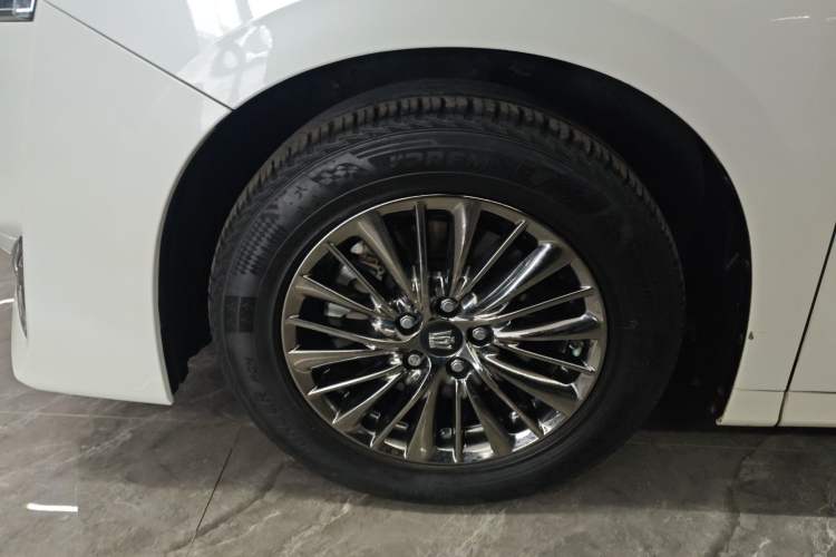 Used Toyota Vellfire 2021 Crown Dual-Engine 2.5L HV Luxury Edition Left Front Wheel Hub