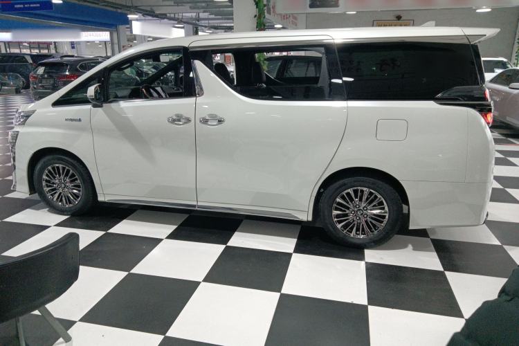 Used Toyota Vellfire 2021 Crown Dual-Engine 2.5L HV Supreme Edition Left Side