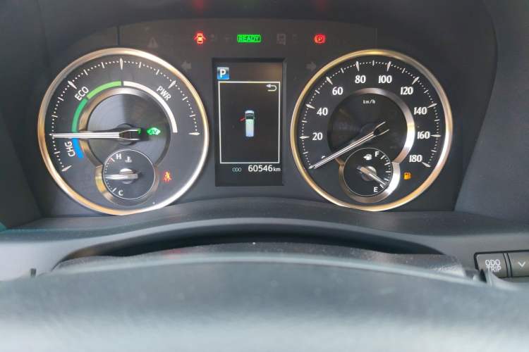 Used Toyota Vellfire 2021 Crown Dual-Engine 2.5L HV Supreme Edition Odometer Close Up