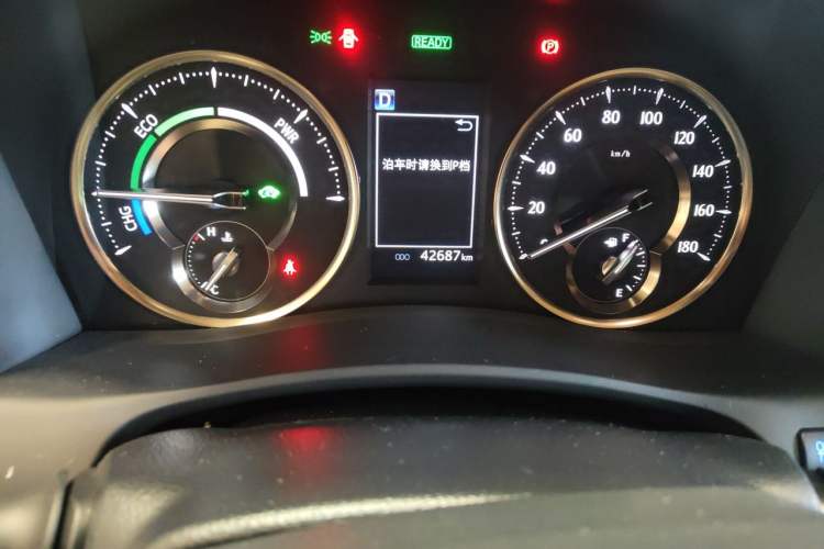 Used Toyota Vellfire 2021 Crown Dual-Engine 2.5L HV Prestige Edition Odometer Close Up