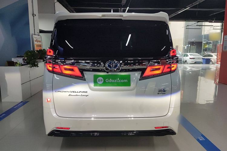 Used Toyota Vellfire 2021 Crown Dual-Engine 2.5L HV Prestige Edition Rear