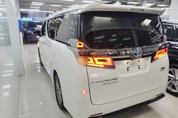 Used Toyota Vellfire 2021 Crown Dual-Engine 2.5L HV Prestige Edition Rear Left 45 Deg