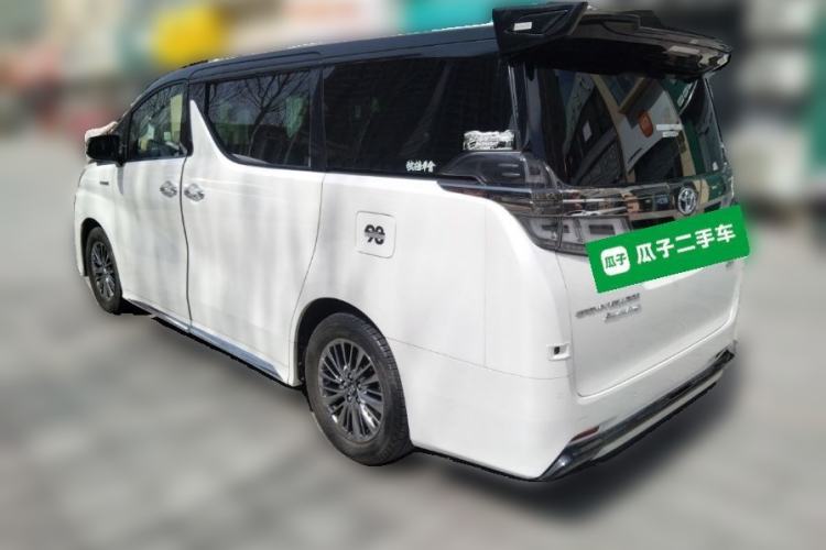 Used Toyota Vellfire 2021 Crown Dual-Engine 2.5L HV Prestige Edition Rear Left 45 Deg