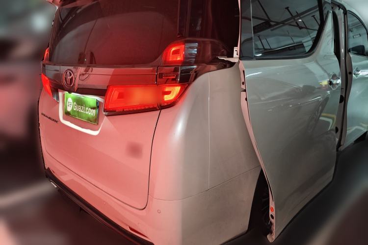 Used Toyota Vellfire 2021 Crown Dual-Engine 2.5L HV Prestige Edition Rear Right 45 Deg