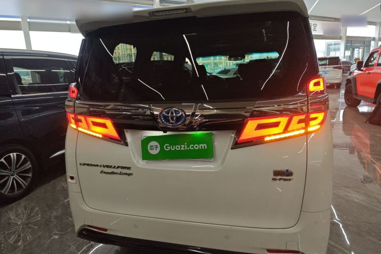Used Toyota Vellfire 2021 Crown Dual-Engine 2.5L HV Luxury Edition Rear