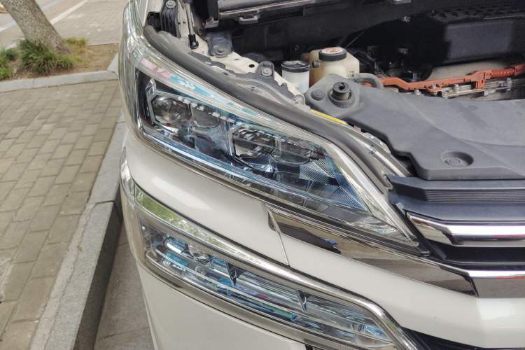 Used Toyota Vellfire 2021 Crown Dual-Engine 2.5L HV Prestige Edition Right Front Headlight