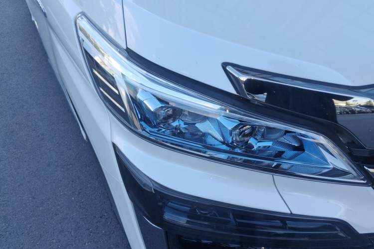 Used Toyota Vellfire 2021 Crown Dual-Engine 2.5L HV Supreme Edition Right Front Headlight