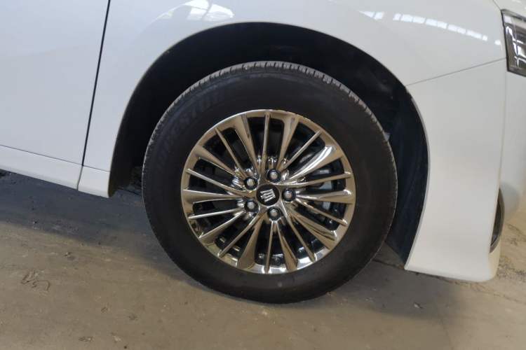 Used Toyota Vellfire 2021 Crown Dual-Engine 2.5L HV Prestige Edition Right Front Wheel Hub