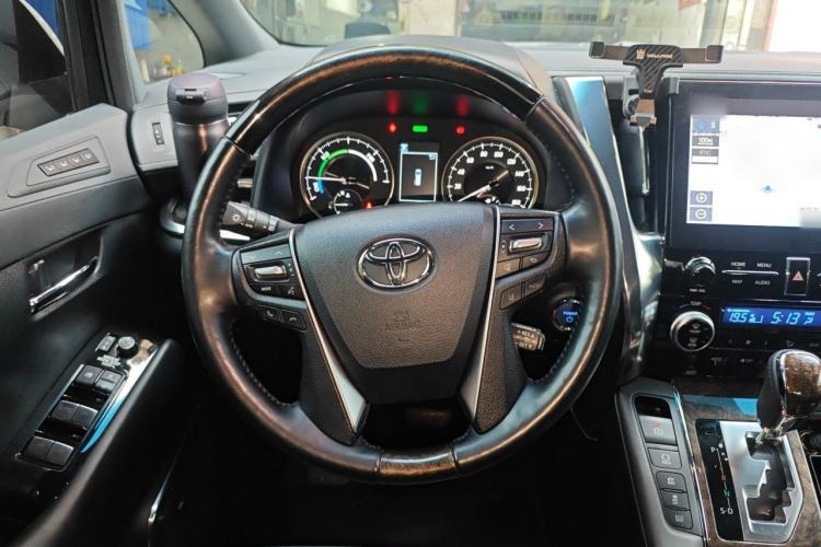 Used Toyota Vellfire 2021 Crown Dual-Engine 2.5L HV Supreme Edition Steering Wheel