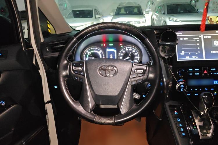 Used Toyota Vellfire 2021 Crown Dual-Engine 2.5L HV Prestige Edition Steering Wheel