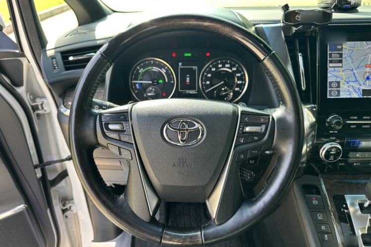 Used Toyota Vellfire 2021 Crown Dual-Engine 2.5L HV Prestige Edition Steering Wheel