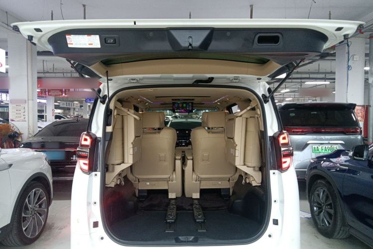Used Toyota Vellfire 2021 Crown Dual-Engine 2.5L HV Prestige Edition Trunk