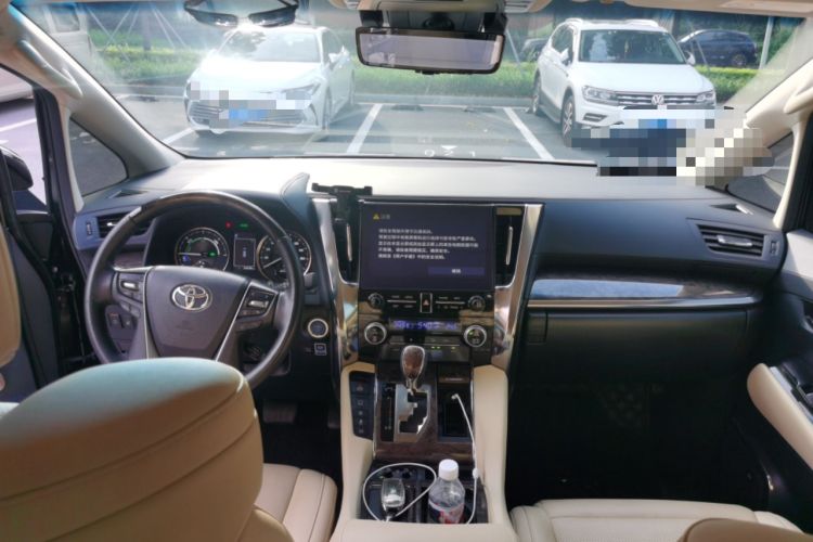 Used Toyota Vellfire 2023 Crown Dual-Engine 2.5L HV Ultimate Edition Center Console