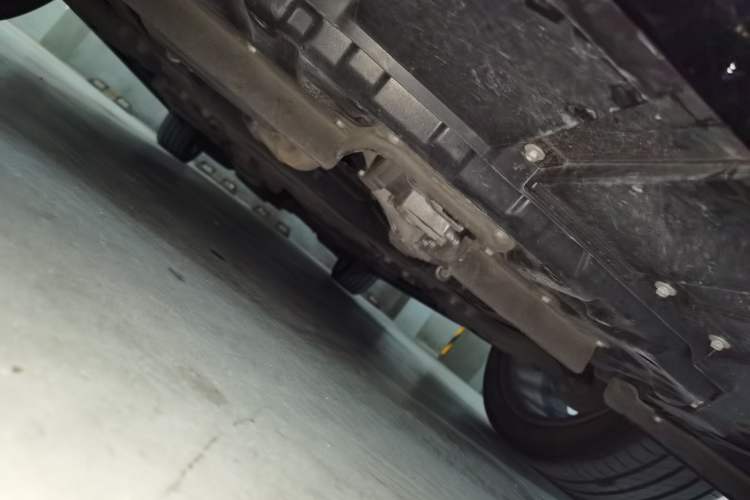 Used Toyota Vellfire 2023 Crown Dual-Engine 2.5L HV Prestige Edition Chassis Front