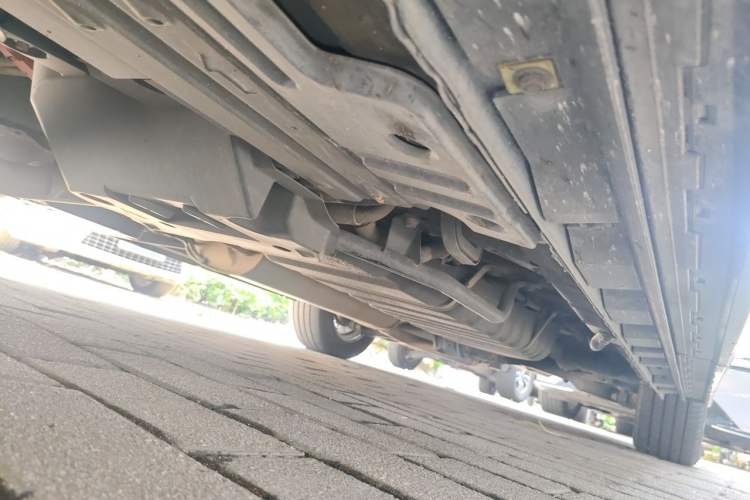 Used Toyota Vellfire 2023 Crown Dual-Engine 2.5L HV Ultimate Edition Chassis Front Left