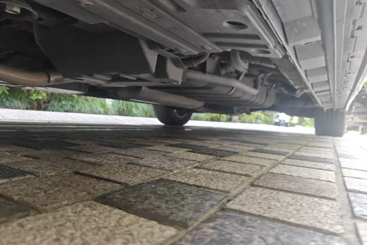 Used Toyota Vellfire 2023 Crown Dual-Engine 2.5L HV Ultimate Edition Chassis Front Left