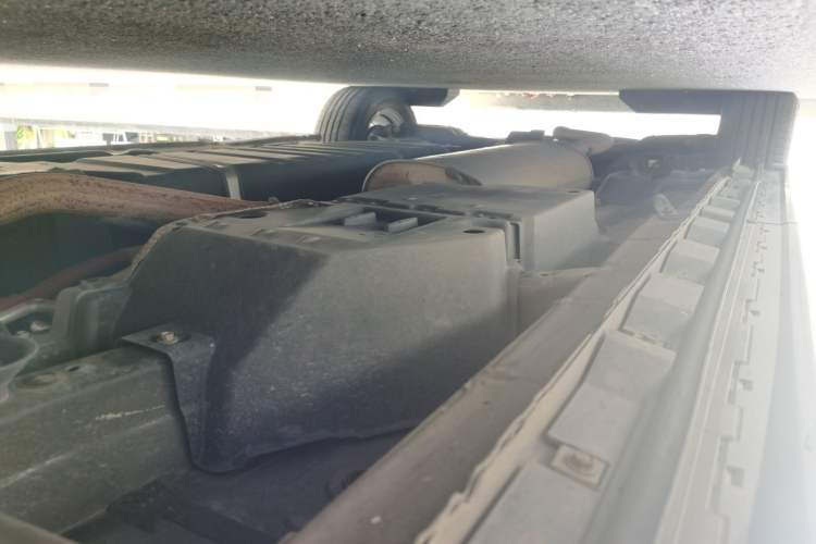 Used Toyota Vellfire 2023 Crown Dual-Engine 2.5L HV Ultimate Edition Chassis Front Right