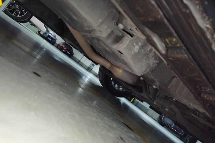 Used Toyota Vellfire 2023 Crown Dual-Engine 2.5L HV Prestige Edition Chassis Front Right