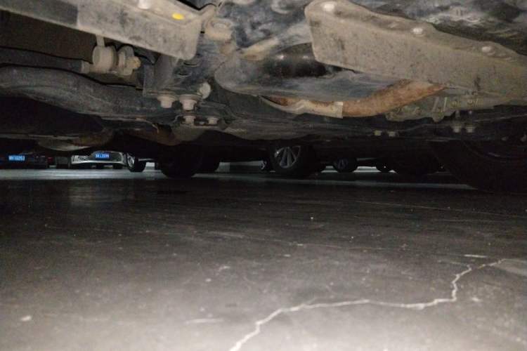 Used Toyota Vellfire 2023 Crown Dual-Engine 2.5L HV Luxury Edition Chassis Front Right