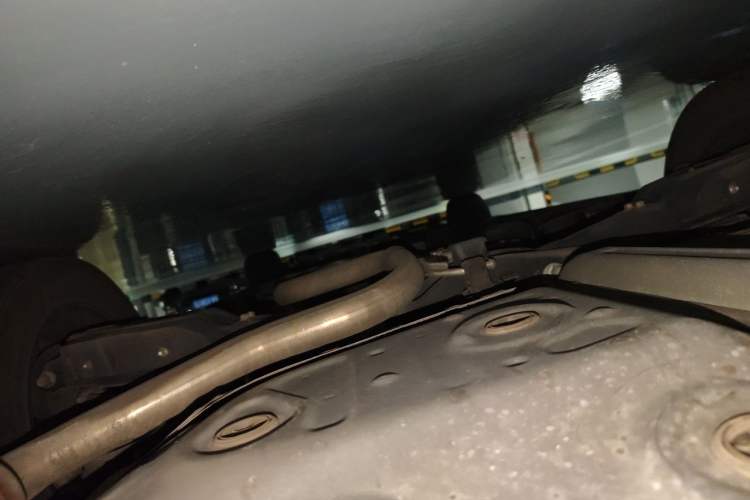 Used Toyota Vellfire 2023 Crown Dual-Engine 2.5L HV Ultimate Edition Chassis Rear