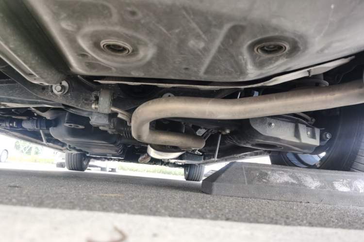 Used Toyota Vellfire 2023 Crown Dual-Engine 2.5L HV Ultimate Edition Chassis Rear