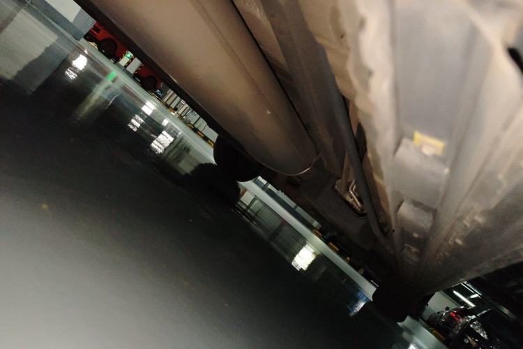 Used Toyota Vellfire 2023 Crown Dual-Engine 2.5L HV Ultimate Edition Chassis Rear Right