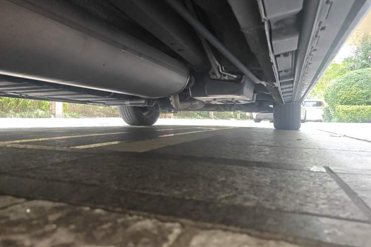 Used Toyota Vellfire 2023 Crown Dual-Engine 2.5L HV Ultimate Edition Chassis Rear Right