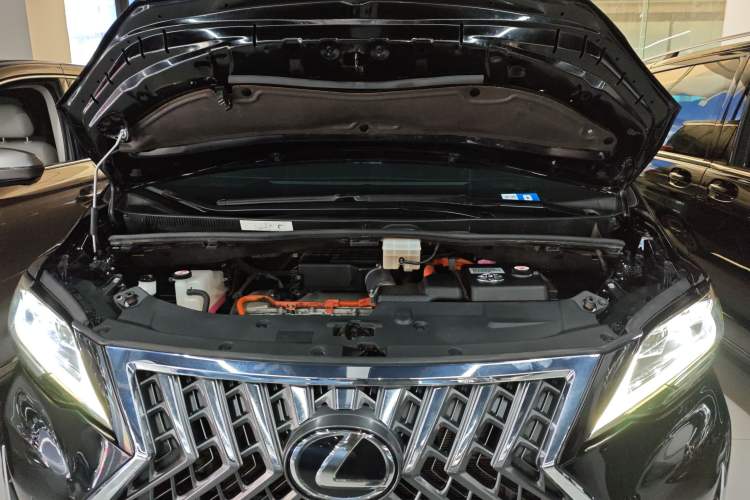 Used Toyota Vellfire 2023 Crown Dual-Engine 2.5L HV Prestige Edition Engine Bay