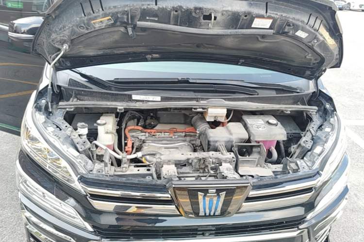 Used Toyota Vellfire 2023 Crown Dual-Engine 2.5L HV Prestige Edition Engine Bay