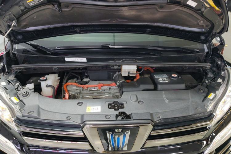 Used Toyota Vellfire 2023 Crown Dual-Engine 2.5L HV Ultimate Edition Engine Bay