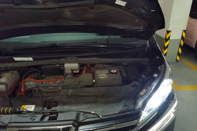 Used Toyota Vellfire 2023 Crown Dual-Engine 2.5L HV Prestige Edition Engine Bay Left
