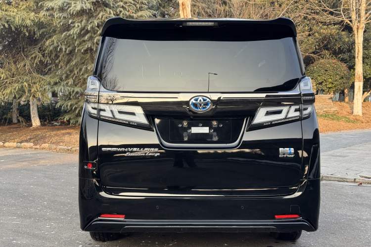 Used Toyota Vellfire 2023 Crown Dual-Engine 2.5L HV Prestige Edition Exterior 10