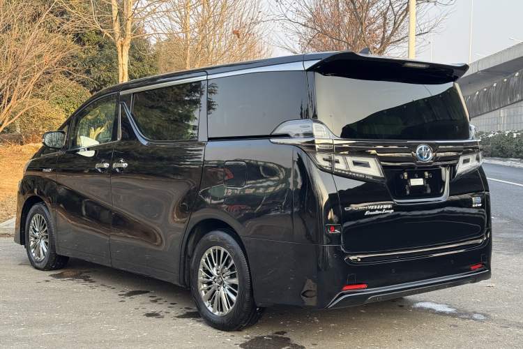 Used Toyota Vellfire 2023 Crown Dual-Engine 2.5L HV Prestige Edition Exterior 11