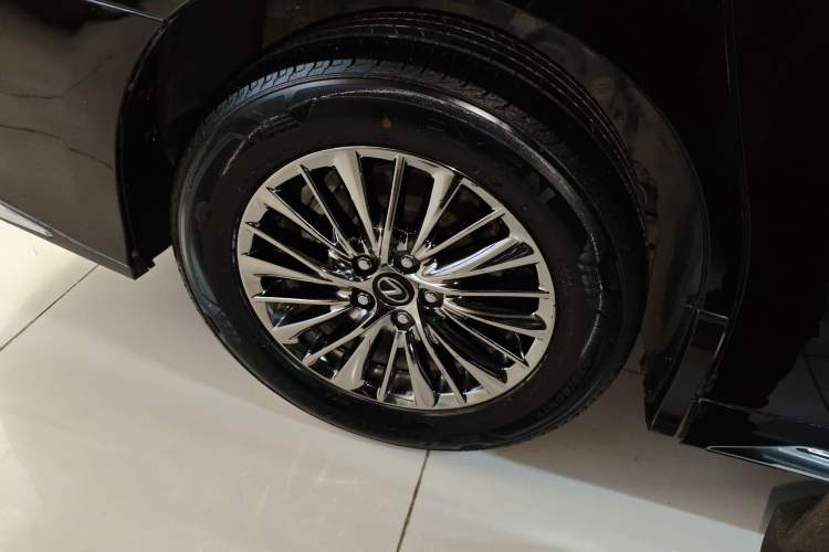 Used Toyota Vellfire 2023 Crown Dual-Engine 2.5L HV Prestige Edition Exterior 2