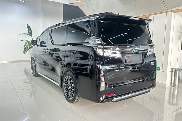 Used Toyota Vellfire 2023 Crown Dual-Engine 2.5L HV Ultimate Edition Exterior 2