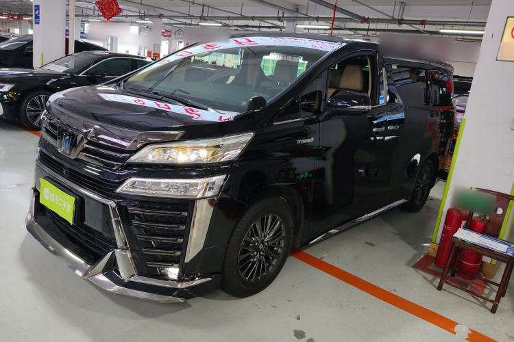 Used Toyota Vellfire 2023 Crown Dual-Engine 2.5L HV Ultimate Edition Exterior 2