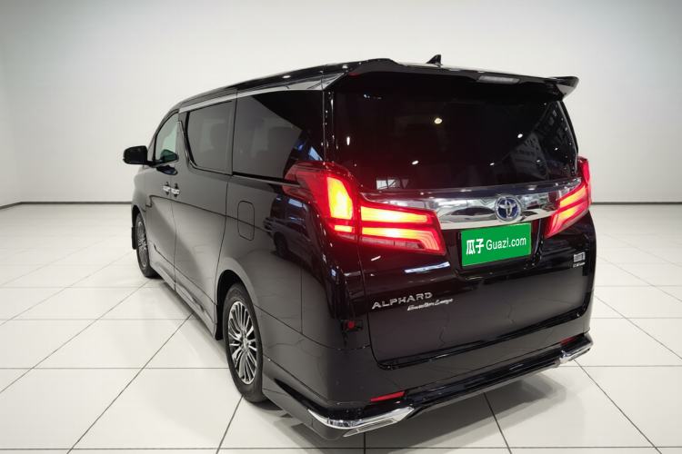 Used Toyota Vellfire 2023 Crown Dual-Engine 2.5L HV Prestige Edition Exterior 2