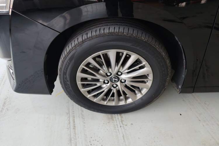Used Toyota Vellfire 2023 Crown Dual-Engine 2.5L HV Luxury Edition Exterior 4