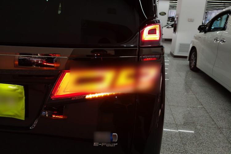 Used Toyota Vellfire 2023 Crown Dual-Engine 2.5L HV Ultimate Edition Exterior 6