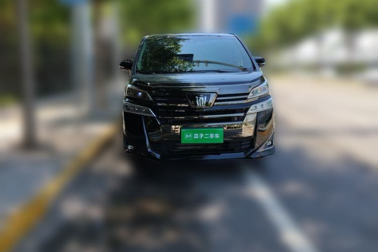 Used Toyota Vellfire 2023 Crown Dual-Engine 2.5L HV Luxury Edition Front