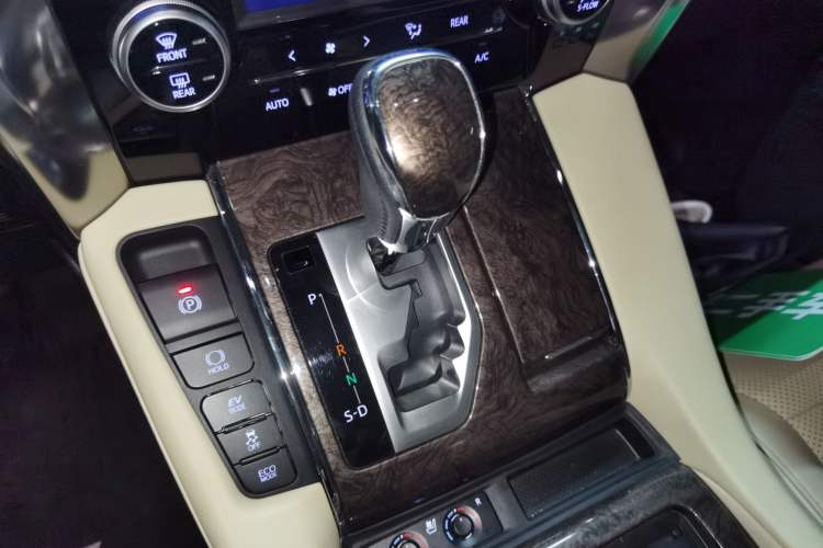 Used Toyota Vellfire 2023 Crown Dual-Engine 2.5L HV Prestige Edition Gear Lever