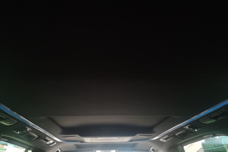 Used Toyota Vellfire 2023 Crown Dual-Engine 2.5L HV Ultimate Edition Headliner