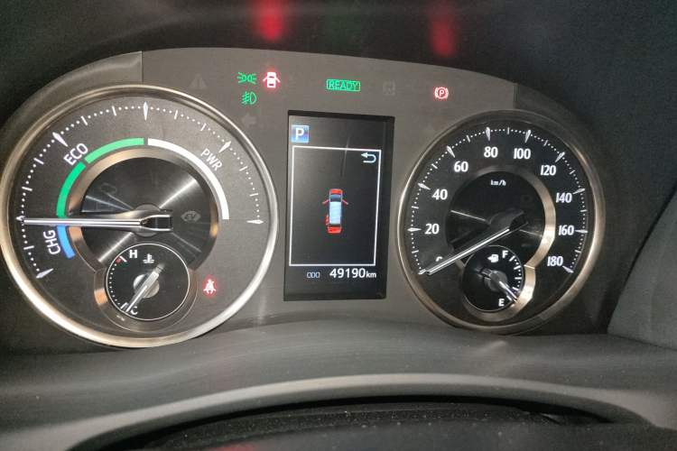 Used Toyota Vellfire 2023 Crown Dual-Engine 2.5L HV Prestige Edition Instrument Cluster