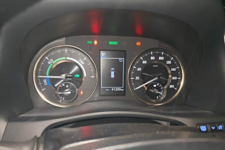 Used Toyota Vellfire 2023 Crown Dual-Engine 2.5L HV Prestige Edition Instrument Cluster