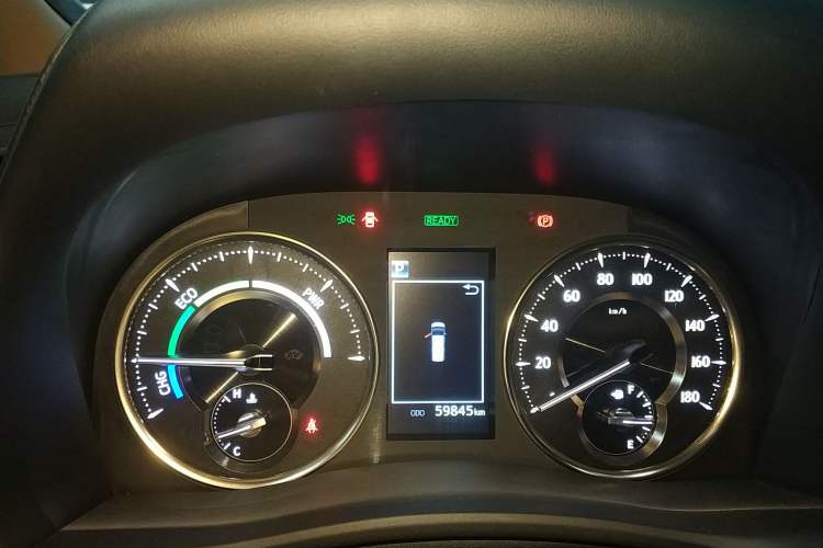 Used Toyota Vellfire 2023 Crown Dual-Engine 2.5L HV Prestige Edition Instrument Cluster