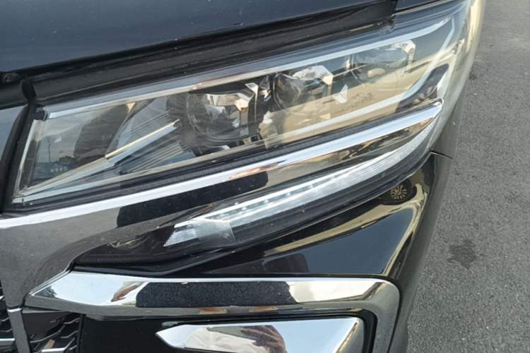 Used Toyota Vellfire 2023 Crown Dual-Engine 2.5L HV Prestige Edition Left Front Headlight