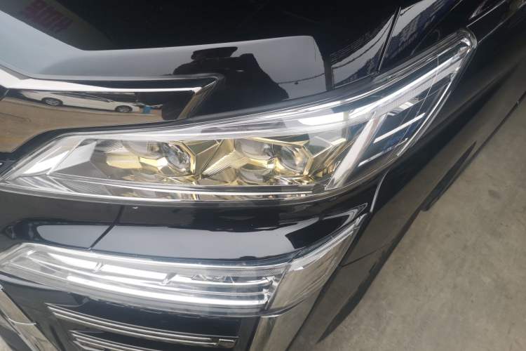 Used Toyota Vellfire 2023 Crown Dual-Engine 2.5L HV Ultimate Edition Left Front Headlight