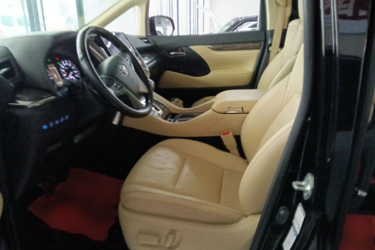 Used Toyota Vellfire 2023 Crown Dual-Engine 2.5L HV Prestige Edition Left Front Seat