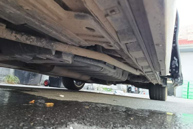 Used Toyota Vellfire 2023 Crown Dual-Engine 2.5L HV Prestige Edition Left Side Sill