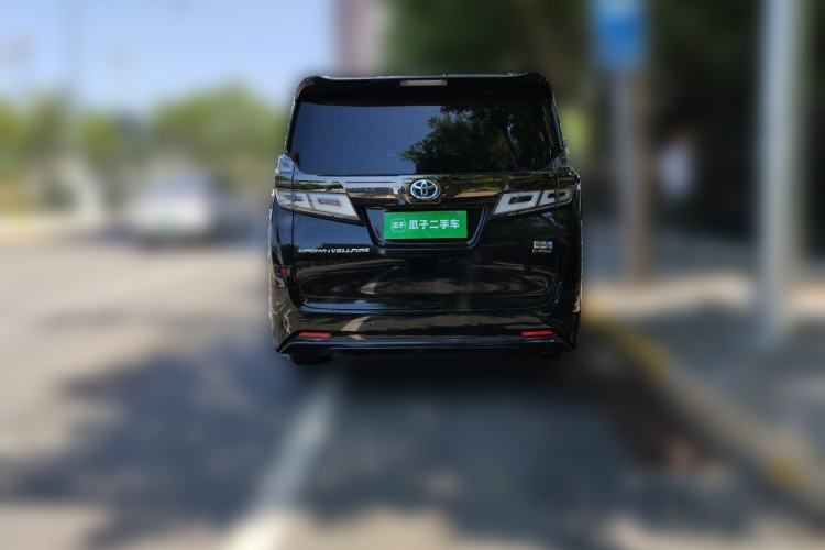 Used Toyota Vellfire 2023 Crown Dual-Engine 2.5L HV Luxury Edition Rear